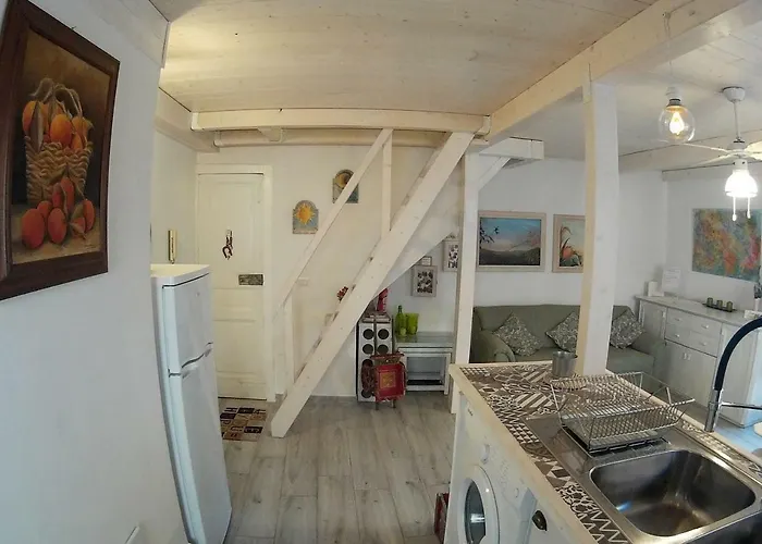 Casagigia * Katánie