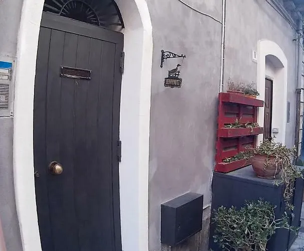 Casagigia * Katánie